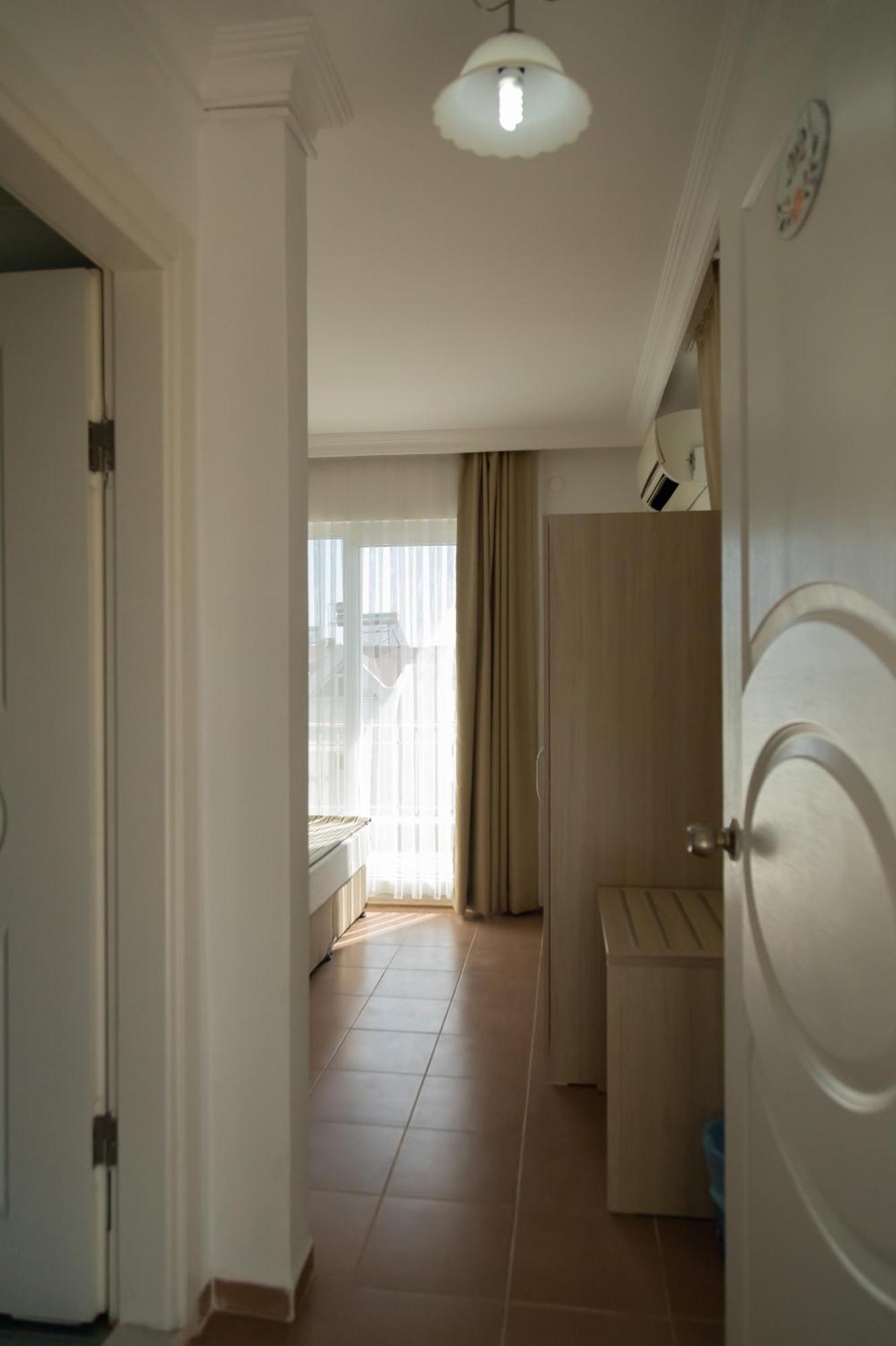 Kumada Otel Altinova  Exteriör bild